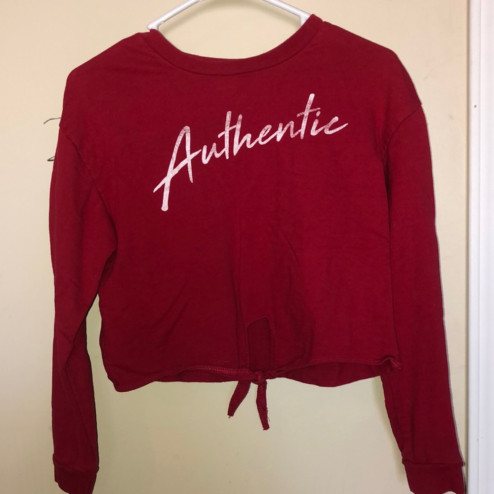 Red long sleeve crop top